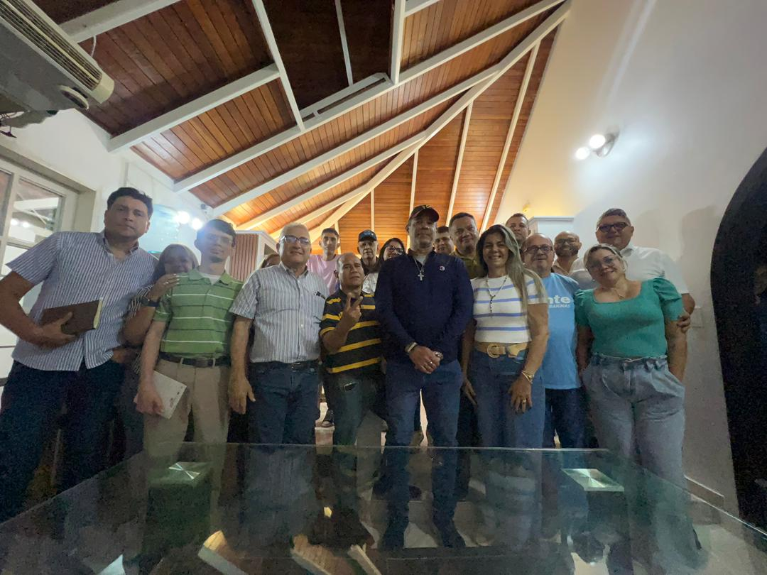 Dirección Ejecutiva Estadal de Vente BarinasTras su liberación, Emill Brandt ratifica:El objetivo es libertad, no cargos públicos