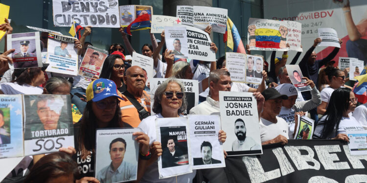 Plataforma Unitaria de Venezuela reporta 618 liberaciones de presos políticos hasta febrero