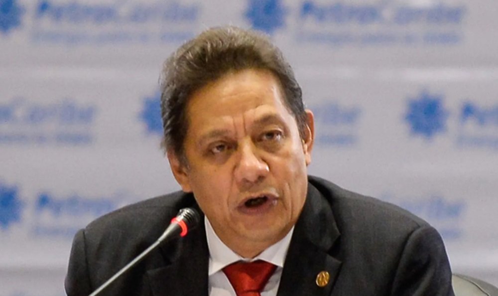Reuters: Pdvsa ratifica a Asdrúbal Chávezcomo jefe de sus unidades en EE. UU.