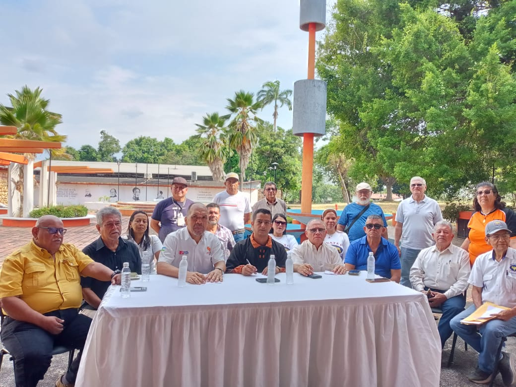 Gremios de Barinas convocan a movilizaciónmasiva tras vencimiento de plazo salarial
