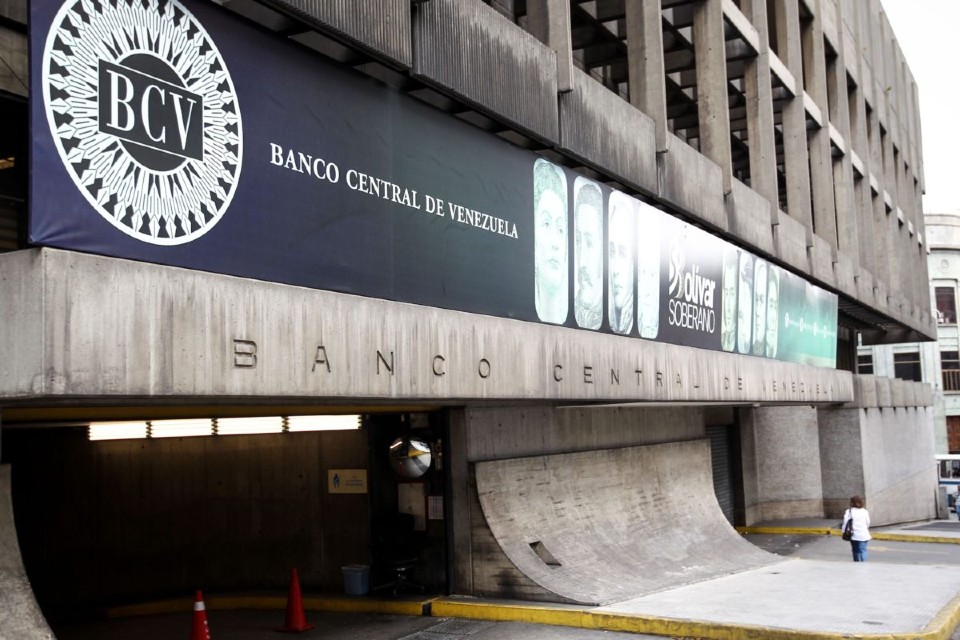 Inflación sube 51,9 % en los dos primeros meses de 2026, según el BCV
