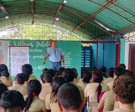 Alcaldía de Cruz Paredes impulsajornada formativa sobre la Fiebre Amarilla