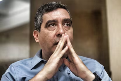 Miguel Rodríguez Torres habría llegado a Venezuela para sustituir a Padrino López