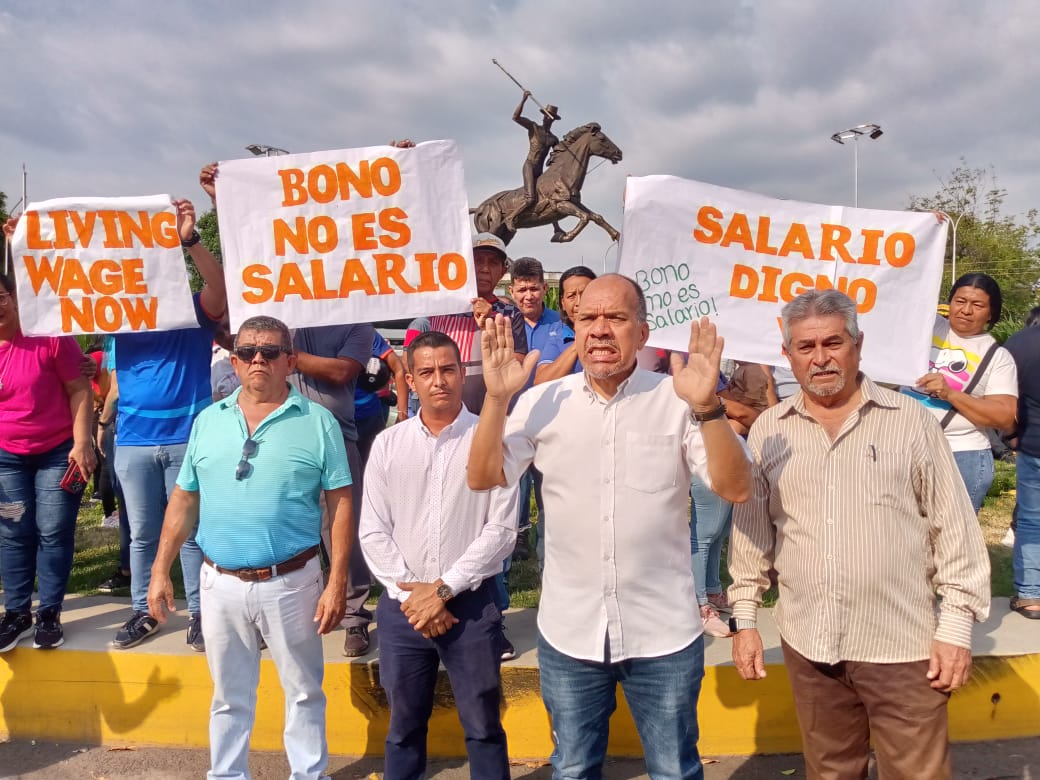 Intergremial Universitaria de la UNELLEZConvocó asamblea a trabajadoresante «bofetada» salarial del gobierno