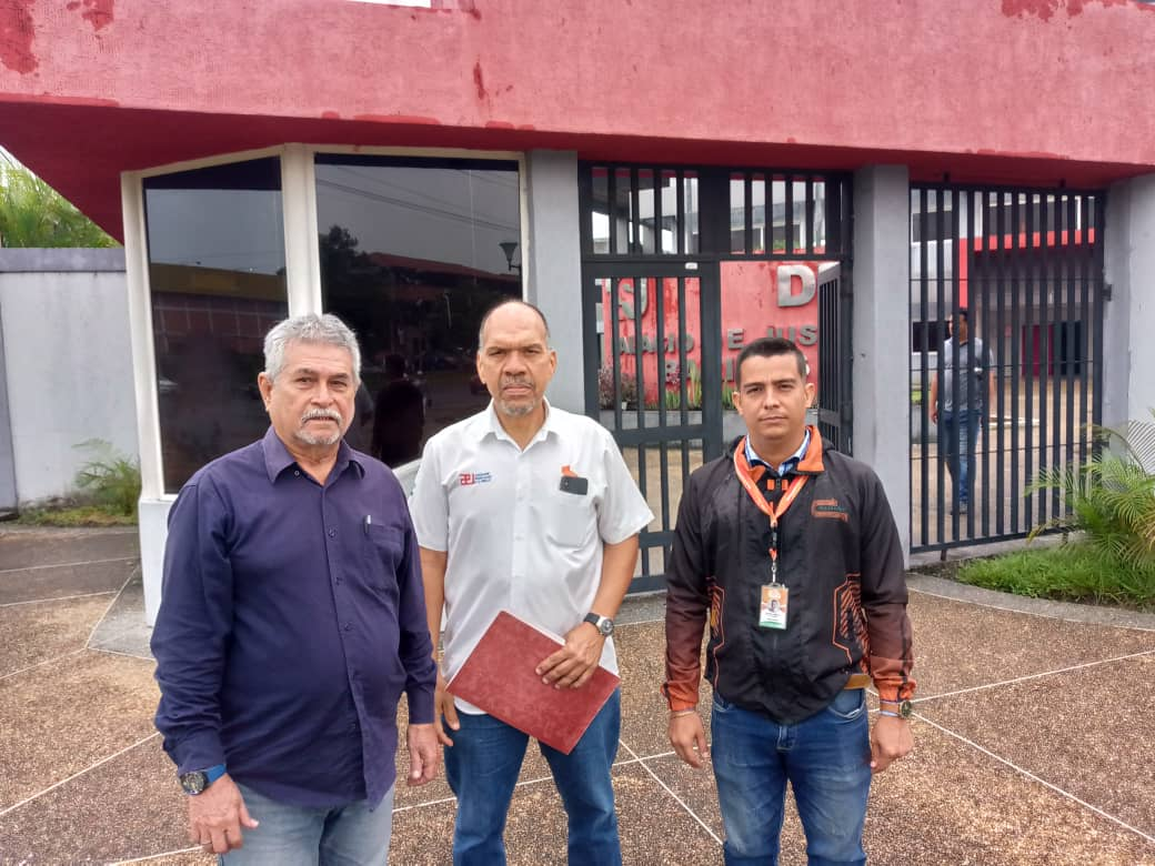 En Barinas activos…Universitarios exigen al TSJ admitir demandacontra el Estado por deuda salarial histórica