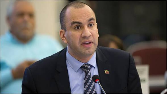 Fiscal general se compromete a defender los derechos humanos