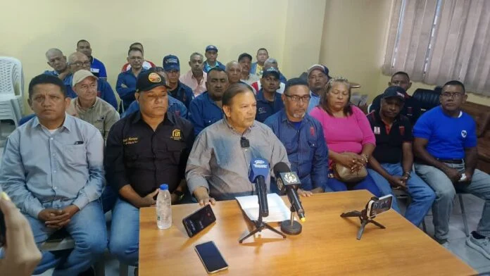 Andrés Velásquez: «Si dejan de financiaral PSUV el dinero alcanza para aumento salarial»