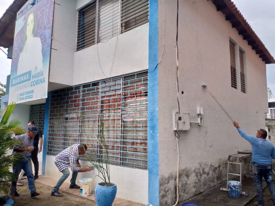 Destacó Emill Brandt UlloaVV Barinas inició rehabilitación de su sedeen preparación para la ruta electoral