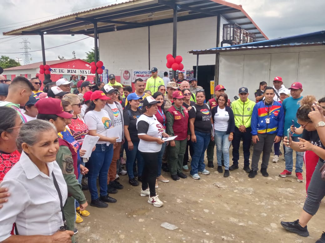 Desde la parroquiaCorazón de Jesús          Gobierno Bolivariano de Barinas lanza Brigadas de Atención Integral para Abuelos y Abuelos de la Patria