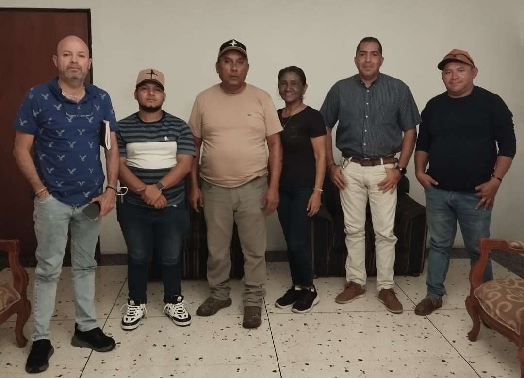 Secretario general viajó al encuentro en PanamáCentrados-Barinas valora reunión estratégicaentre MCM y José Luis Farías en Panamá