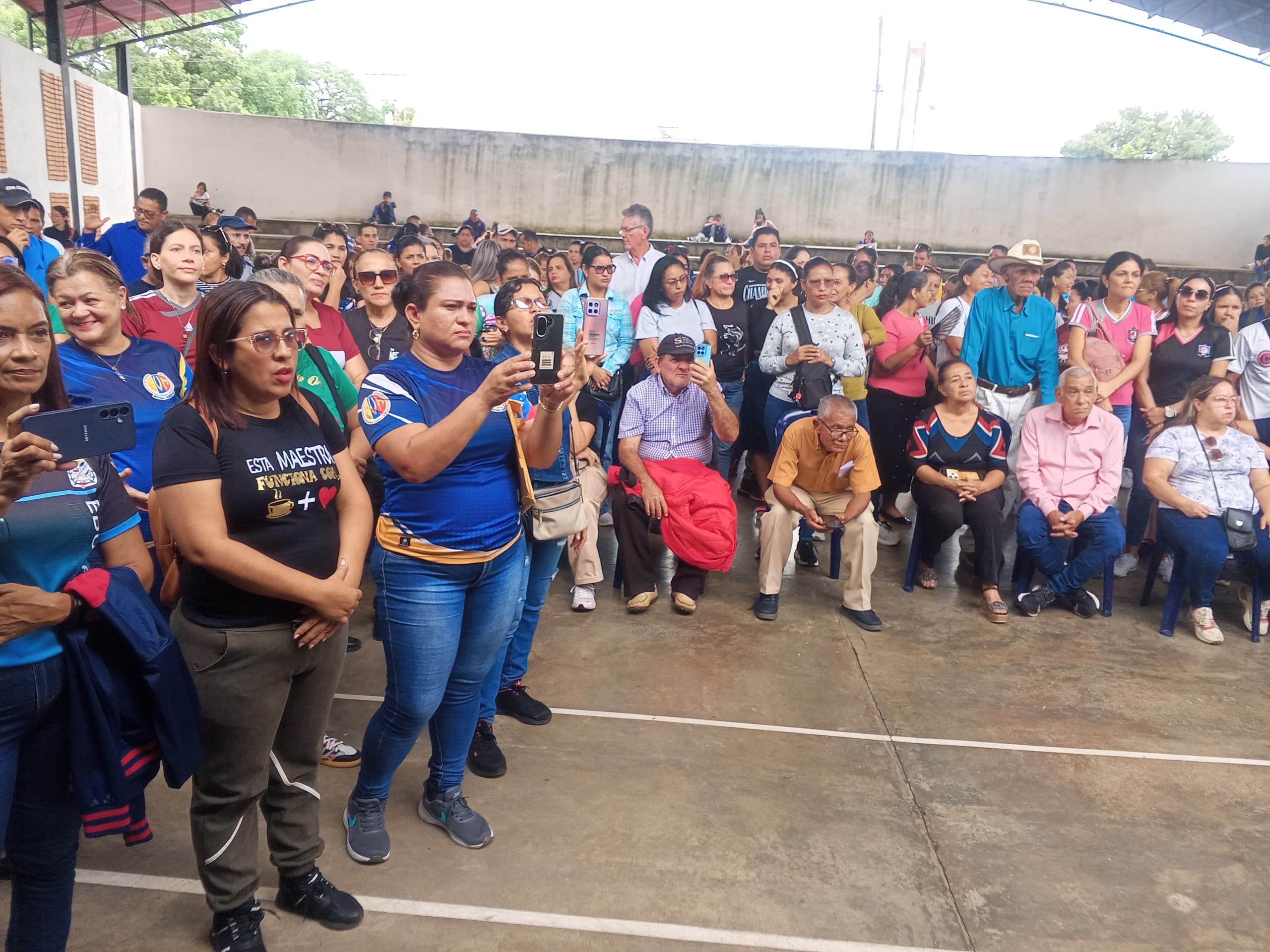Acordaron en asambleaParo nacional por 24 horas cumpliráneducadores el próximo 10 de junio