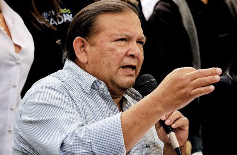 “Buscan esconder que el salario sigue en el piso”: Andrés Velásquez critica aumento del ingreso mínimo
