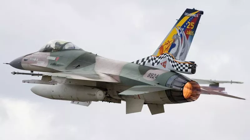 Ataque aéreo de la FANB provocaestampida en zona minera de Bolívar