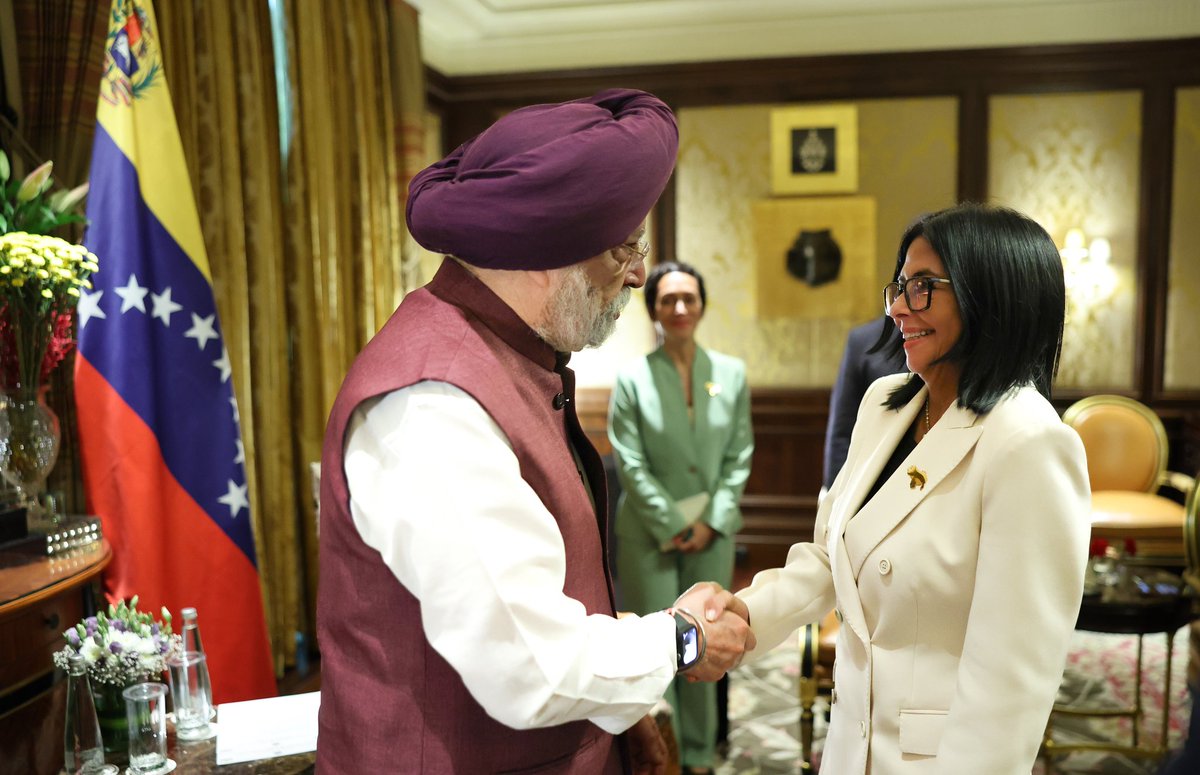India evalúa ampliar inversiones en sector energético venezolano, aseguró el ministro de Petróleo de India