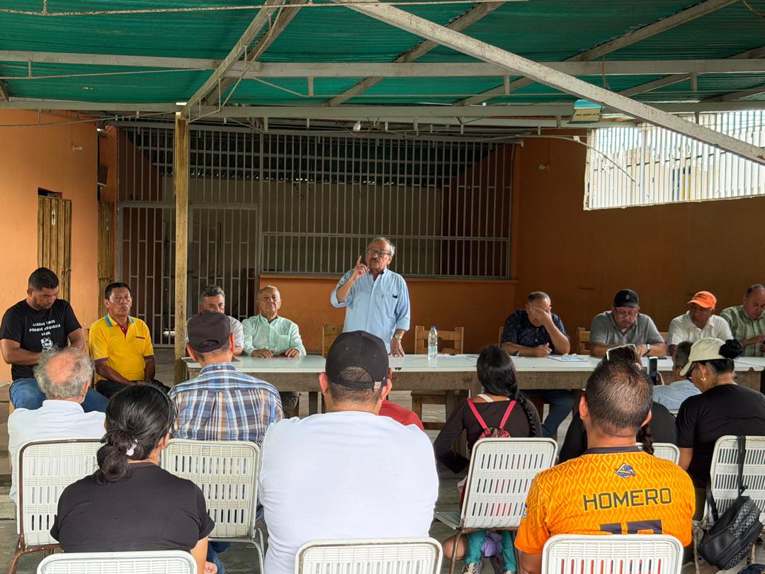 *CELEBRADAASAMBLEA DE LOS FACTORES DEMOCRÁTICOS EN LOS GUASIMITOS
