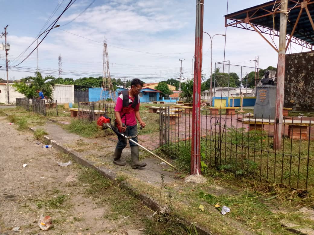 Plan de recuperación se cumplióen la plaza de la Simón Bolívar