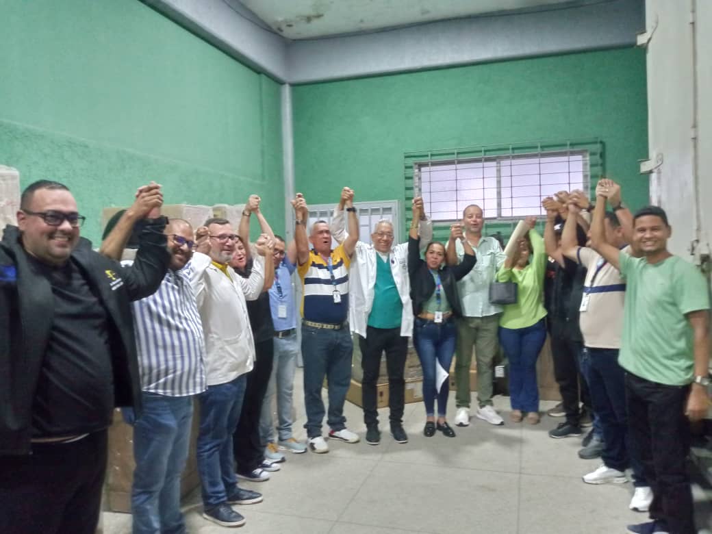 Para operatividad de quirófanos del hospital RazettiAutoridad única de salud realiza recepcióny entrega de equipos de alta tecnología