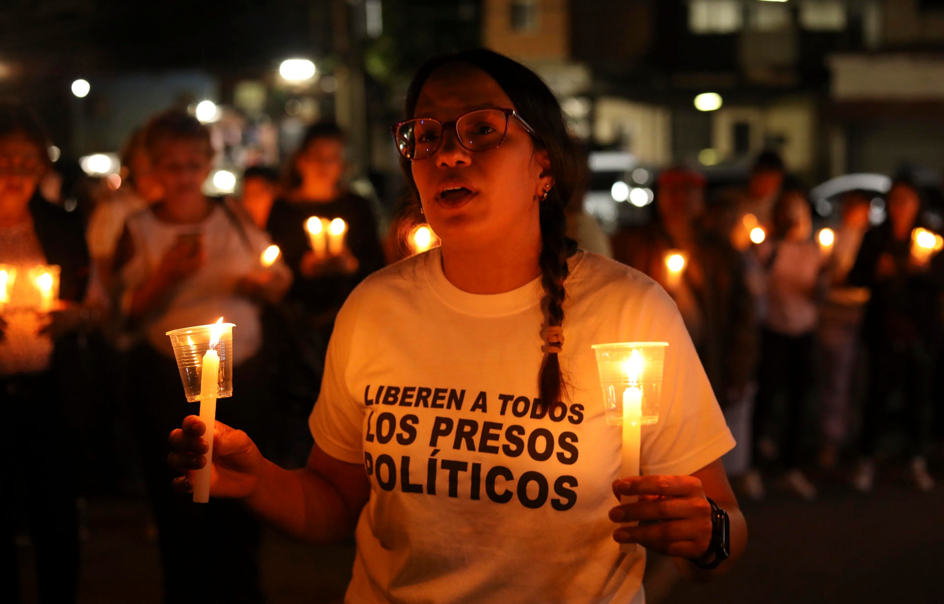 Convocan en Caracas a la vigilia «Una Luz por Venezuela» en homenaje a las víctimas de los terremotos
