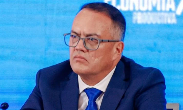 Del Seniat a PequivenDelcy Rodríguez le quita control tributarioa José David Cabello después de 18 años