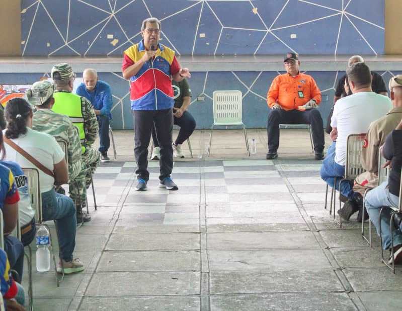 Ante los desafíos climáticos y energéticosAdán Chávez fortalece en Cruz Paredes la organización popular ante el fenómeno “El Super Niño”