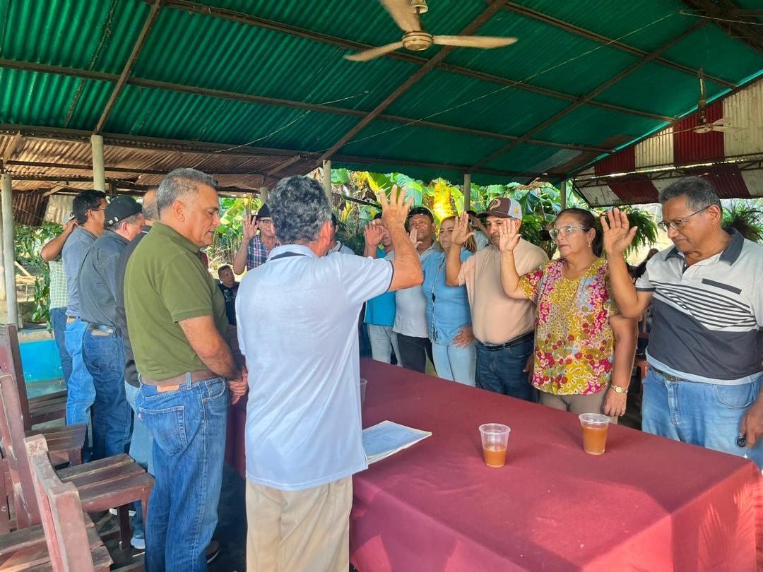 En la Parroquia ObisposJuramentan comando de campaña conmasiva participación ciudadana