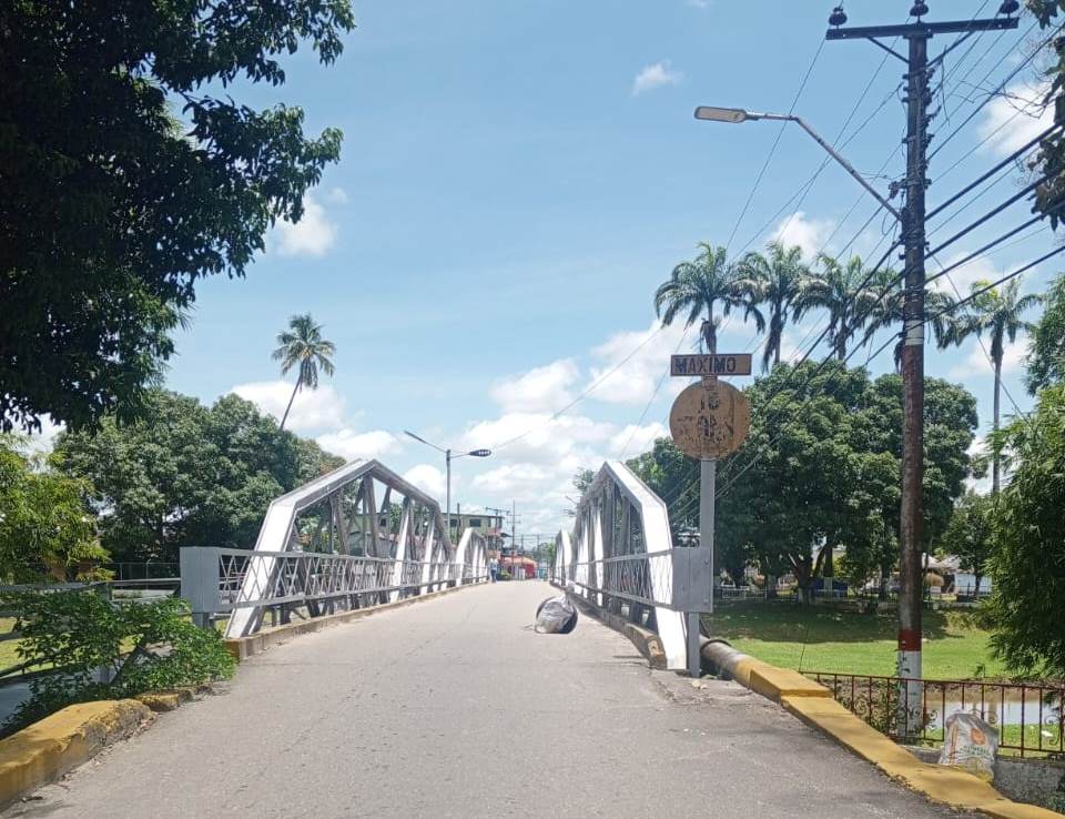 En el municipio Rojas                                                   Habitantes de Libertad denuncian riesgo inminentde desastre por puente a punto de colapsar
