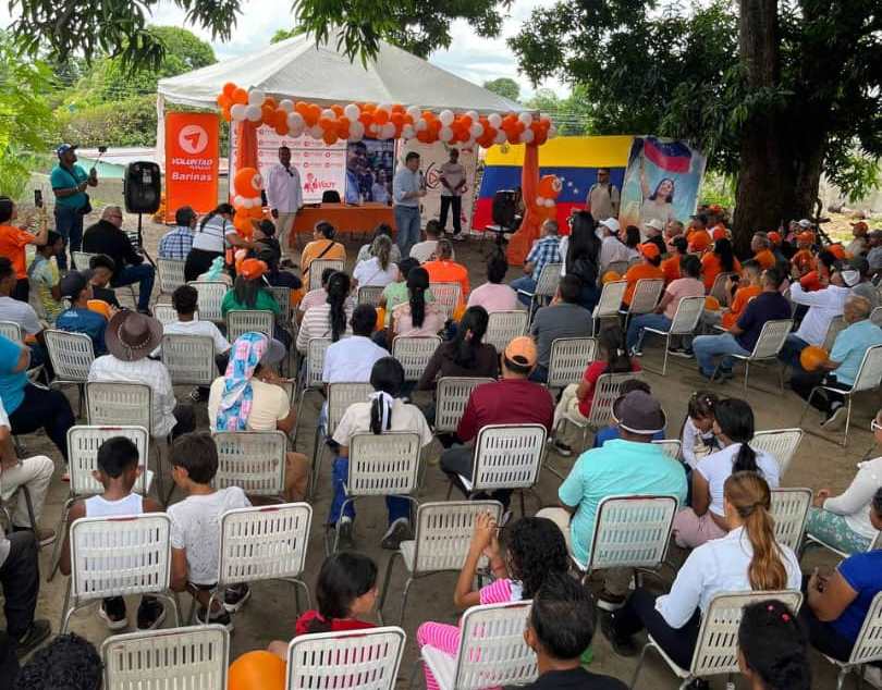 Con éxito total y a casa llena se cumplió la jornada«Sabaneta 360» arrancó con fuerzay amplia unidad democrática en Barinas