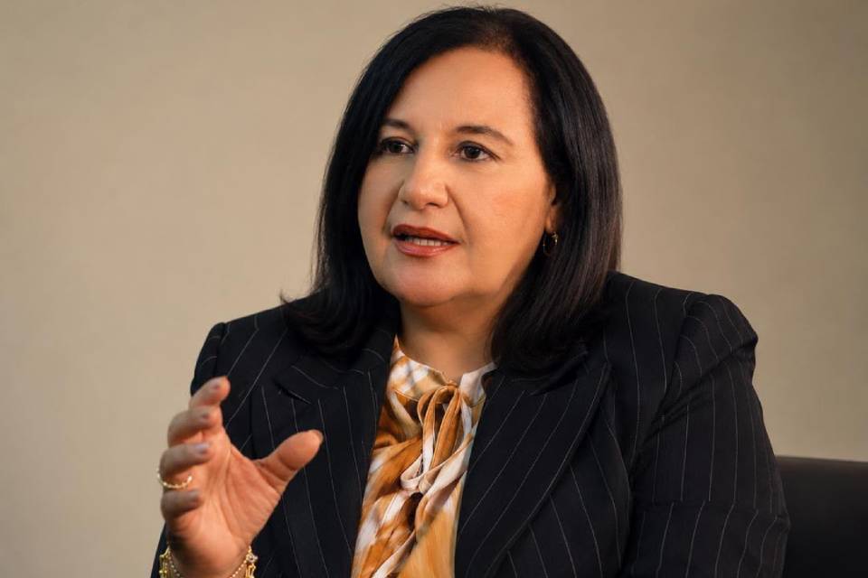 Dinorah Figuera celebra excarcelaciones y exige libertad plena para todos los presos políticos