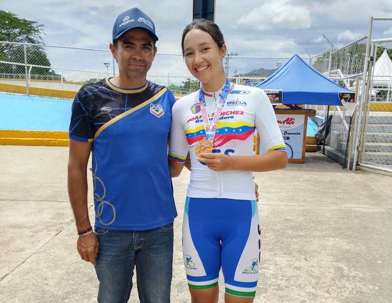 Dos de oro, dos de plata y una de bronceCiclista barinesa se cuelga 5 medallasen campeonato nacional de ciclismo