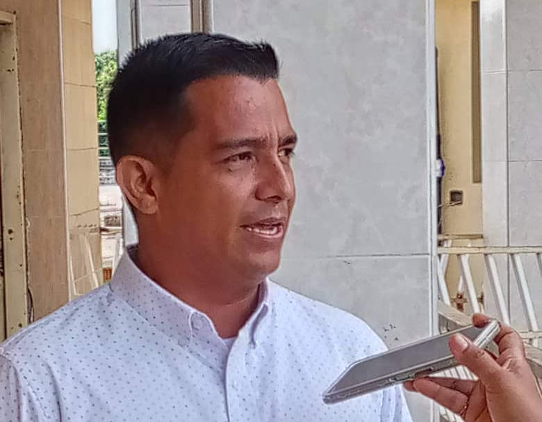 Profesor Junior Abreu anunciaHoy instalan mesas de trabajo parael rescate integral de la UNELLEZ