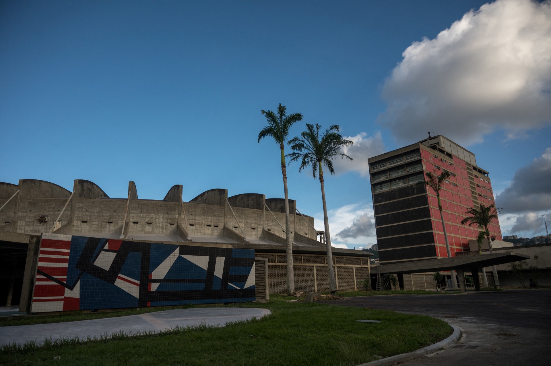 Cuatro universidades de Venezuelaentre las 100 mejores de América Latina