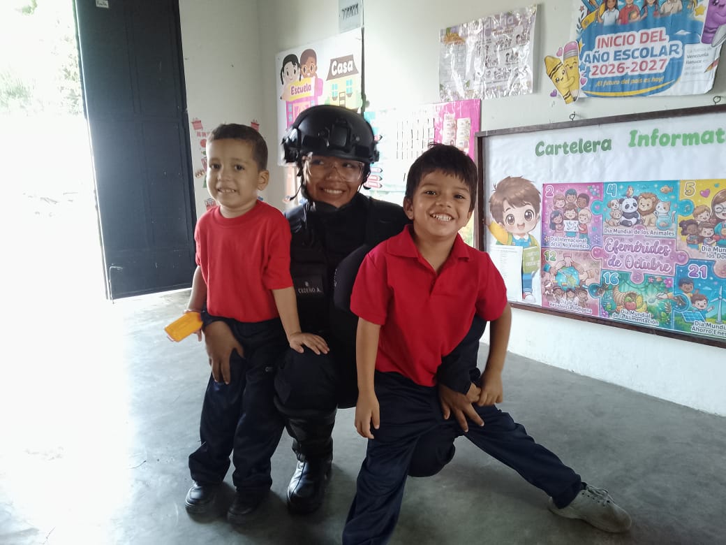 PMB Y Cuadrantes de Paz refuerzan valorespatrios y presencia comunitaria en escuelas